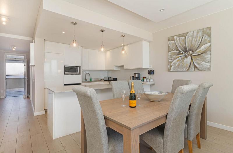 To Let 3 Bedroom Property for Rent in Dolphin Beach Western Cape